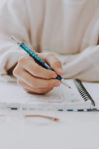 Plan Your Homeschool Schedule Like a Pro – 6 Simple Steps to Follow
