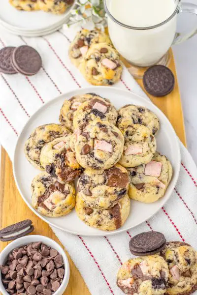 Peppermint Oreo Cookies